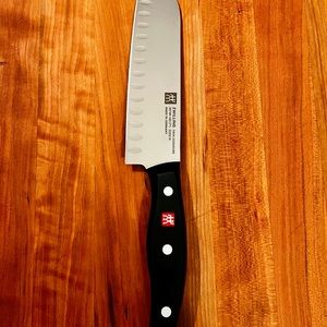 Zwilling Twin Signature 7” Santoku Knife